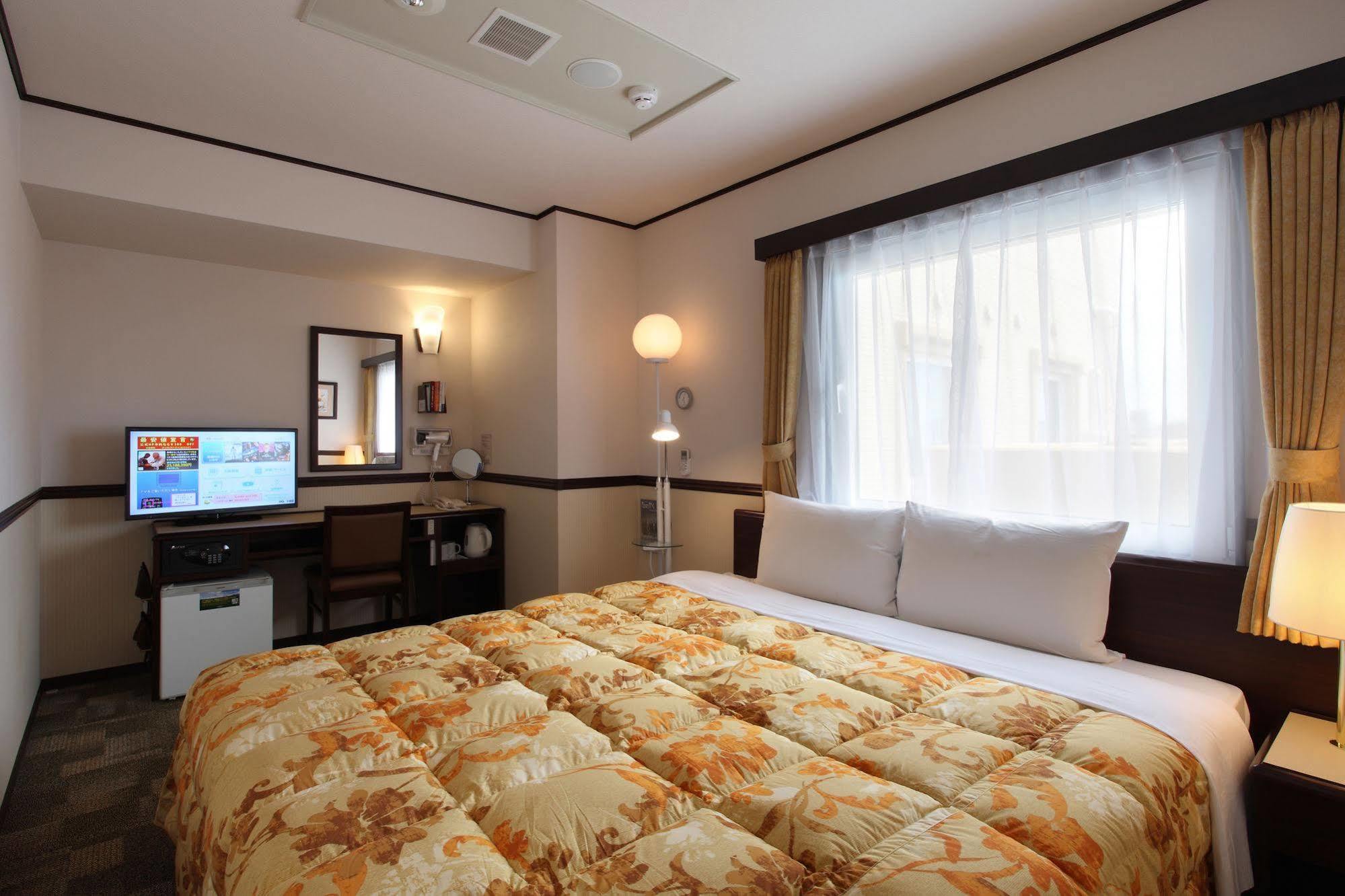 Toyoko Inn Shizuoka Fujieda Eki Kita Guchi Exterior foto